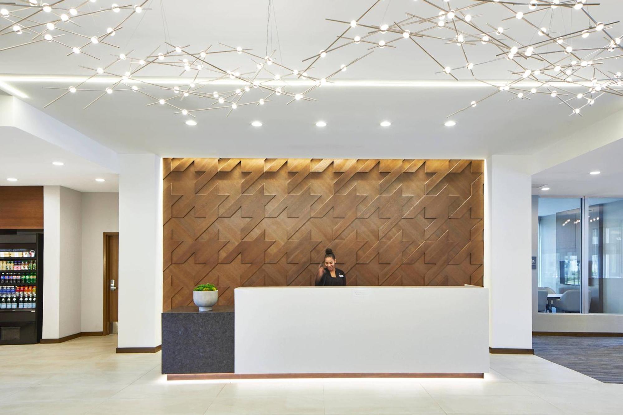 Ac Hotel By Marriott Tuscaloosa Downtown Exterior foto